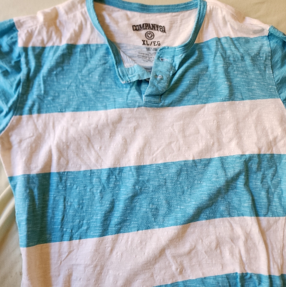 Short sleeve light summer/beach shirt